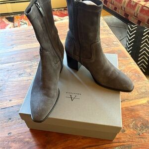 Aquatalia Suede Tilly Block Heel Boots Weatherproof- Never Worn!